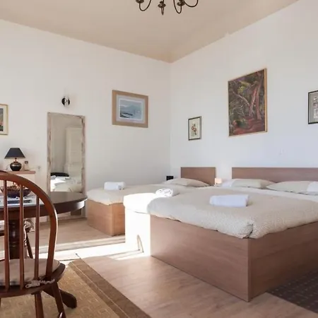 Iveta - Two-bedroom With Terrace And Sea View דוברובניק