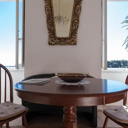 Iveta - Two-bedroom With Terrace And Sea View Daire