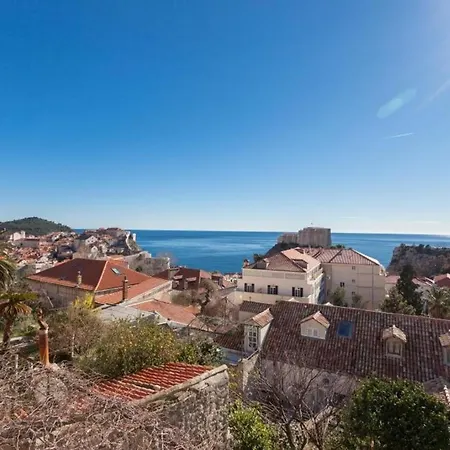 Daire Iveta - Two-bedroom With Terrace And Sea View